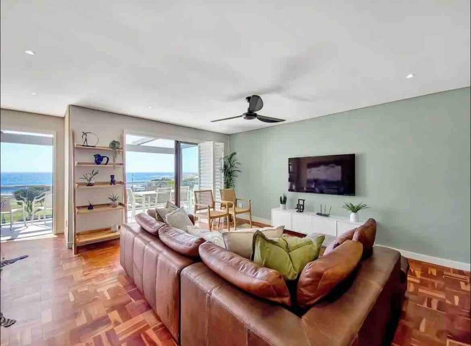 Front Bliss + Inverter+parking Apartment *